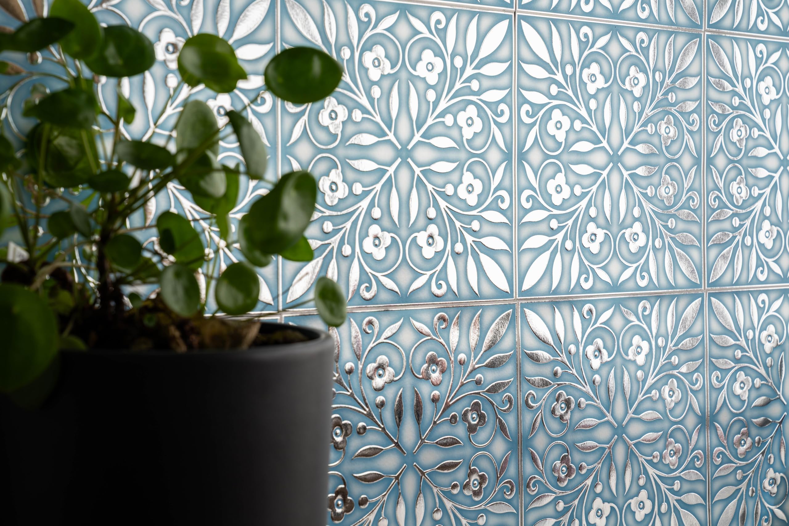 Blue and Silver Leaves Peel and Stick Wallpaper Tiles - 24 Pack